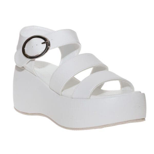 BERRY LONDON CHUNKY FLATFORMS 402 WHITE